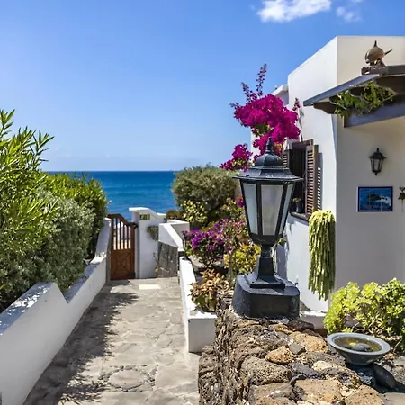 Casa Del Mar - Villasexperience Holiday home Playa Honda (Lanzarote)